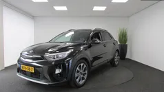 Zwart Gebruikt 2020 Kia Stonic SUV | € 20.450 (Eerlijke prijs)