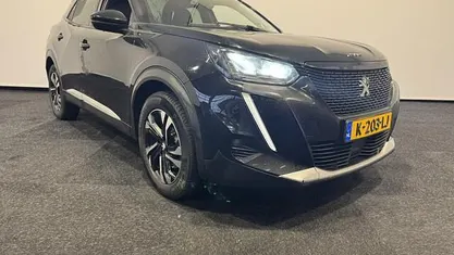 Occasion 2020 Peugeot e-2008 Allure SUV | € 11.990 (Goede deal)
