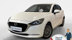 Gebruikt 2022 Mazda 2 Luxury Hatchback | € 15.950 (Eerlijke prijs)