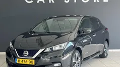 Zwart, metallic lak Gebruikt 2019 Nissan Leaf Hatchback | € 13.945 (Eerlijke prijs)