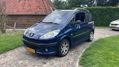 Gebruikt 2007 Peugeot 1007 Hatchback | € 2.450 (Eerlijke prijs)