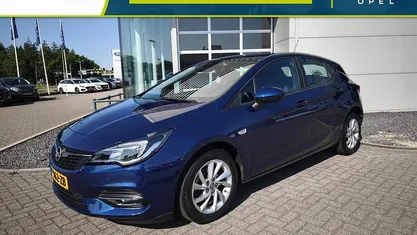 Occasion 2021 Opel Astra Elegance Hatchback | € 13.900 (Goede deal)