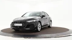 Zwart Gebruikt 2024 Audi A3 S-Line Sedan | € 36.440 (Goede deal)