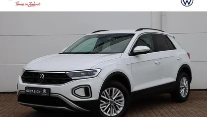 Occasion 2022 VW T-Roc Life SUV | € 26.950 (Eerlijke prijs)