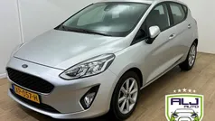 Grijs Gebruikt 2019 Ford Fiesta Trend Hatchback | € 9.874 (Eerlijke prijs)