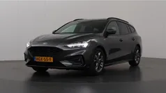 Grijs Gebruikt 2021 Ford Focus Business Edition Stationwagen | € 21.830 (Eerlijke prijs)