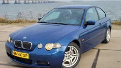 Blauw, metallic lak Gebruikt 2002 BMW 325 M Sport Hatchback | € 9.950 (Eerlijke prijs)