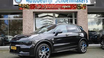 Zwart Gebruikt 2023 Lynk & Co 01 SUV | € 25.990 (Eerlijke prijs)
