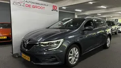 Grijs Gebruikt 2021 Renault Mégane IV Business Stationwagen | € 17.750 (Eerlijke prijs)