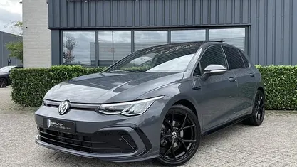 Occasion 2021 VW Golf VIII R-line Hatchback | € 25.950 (Eerlijke prijs)