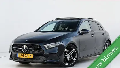 Zwart (metallic) Occasion 2018 Mercedes A200 Advantage Hatchback | € 20.950 (Eerlijke prijs)