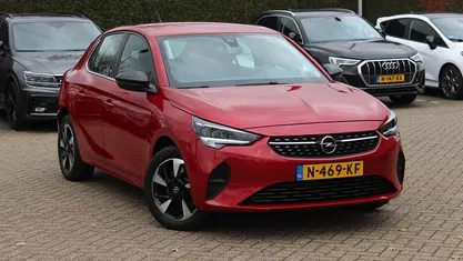 Rood Gebruikt 2021 Opel Corsa-e Elegance Hatchback | € 12.999 (Super prijs)