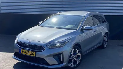 Occasion Kia Ceed 2021 Grijs Hatchback