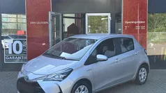 Gebruikt 2019 Toyota Yaris Hybrid Hatchback | € 14.900 (Goede deal)