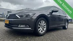 Bruin Gebruikt 2016 VW Passat Stationwagen | € 10.990 (Eerlijke prijs)