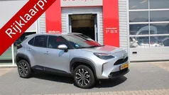 Grijs Gebruikt 2022 Toyota Yaris Cross Edition SUV | € 25.900 (Eerlijke prijs)