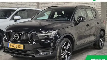 Zwart Occasion 2022 Volvo XC40 R-Design SUV | € 31.950 (Eerlijke prijs)