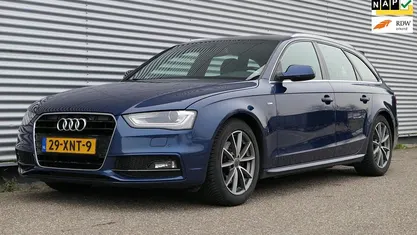 Blauw Occasion 2012 Audi A4 S-Line Stationwagen | € 7.940 (Eerlijke prijs)