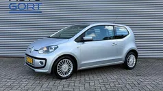 Gebruikt 2013 VW up! high up! Hatchback | € 4.995 (Eerlijke prijs)
