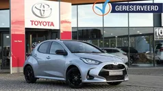 Grijs Gebruikt 2022 Toyota Yaris Executive Hatchback | € 24.900 (Eerlijke prijs)