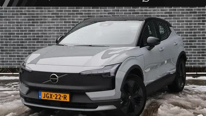 Occasion 2025 Volvo EX30 Performance SUV | € 48.894 (Eerlijke prijs)