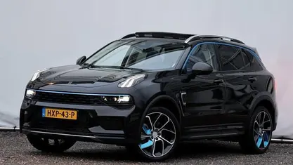 Zwart Gebruikt 2023 Lynk & Co 01 SUV | € 27.900 (Eerlijke prijs)