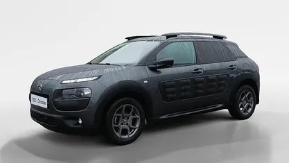 Metallic of parelmoerlak gris shark Occasion 2015 Citroën C4 Shine SUV | € 10.440 (Eerlijke prijs)