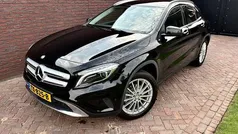 Zwart Gebruikt 2015 Mercedes GLA200 Urban SUV | € 17.950 (Eerlijke prijs)