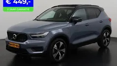 Grijs Gebruikt 2022 Volvo XC40 R-Design SUV | € 35.895 (Eerlijke prijs)