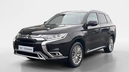 Gebruikt 2020 Mitsubishi Outlander P-HEV Instyle SUV | € 21.440 (Eerlijke prijs)