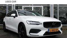 Gebruikt 2021 Volvo V60 Momentum Stationwagen | € 23.800 (Eerlijke prijs)