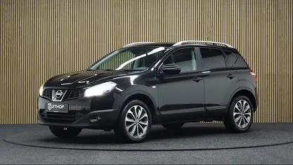 Zwart Gebruikt 2011 Nissan Qashqai Tekna SUV | € 5.950 (Goede deal)