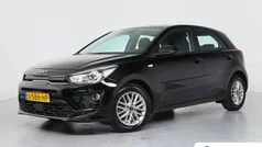 Zwart Gebruikt 2023 Kia Rio Hatchback | € 19.095 (Eerlijke prijs)