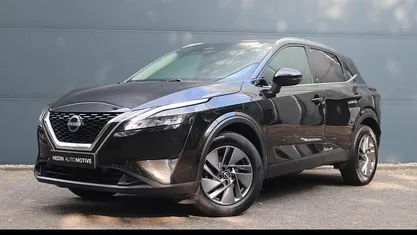 Zwart Gebruikt 2022 Nissan Qashqai Acenta SUV | € 19.990 (Eerlijke prijs)