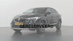 Zwart Gebruikt 2021 Renault Arkana Intens SUV | € 22.630 (Eerlijke prijs)