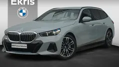 Grijs Gebruikt 2025 BMW i5 M Sport Sedan | € 82.950 (Eerlijke prijs)