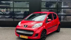 Rood Gebruikt 2010 Peugeot 107 Urban Move Hatchback | € 2.499 (Goede deal)
