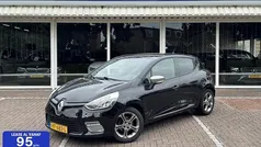 Zwart Gebruikt 2015 Renault Clio IV Expression Hatchback | € 5.749 (Eerlijke prijs)