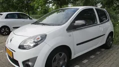 Wit Gebruikt 2011 Renault Twingo Collection Hatchback | € 2.950 (Eerlijke prijs)
