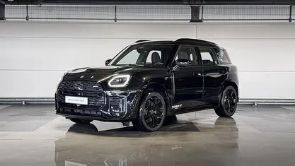 Zwart Gebruikt 2025 Mini John Cooper Works Countryman SUV | € 44.900 (Eerlijke prijs)
