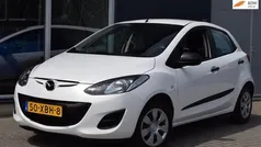 Wit Gebruikt 2012 Mazda 2 Hatchback | € 4.999 (Eerlijke prijs)