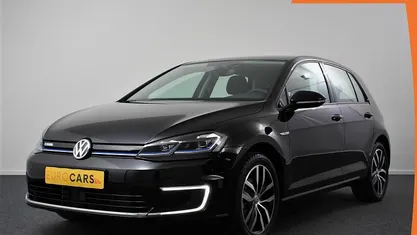 Zwart Gebruikt 2019 VW e-Golf Edition Hatchback | € 11.750 (Eerlijke prijs)
