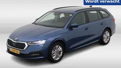 Blauw Gebruikt 2021 Skoda Octavia Business Line Stationwagen | € 21.950 (Eerlijke prijs)