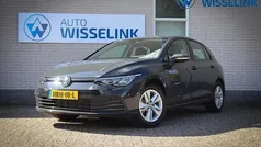 Gebruikt 2023 VW Golf VIII Business Hatchback | € 27.600 (Eerlijke prijs)