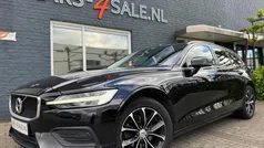 Gebruikt 2020 Volvo V60 Momentum Stationwagen | € 22.950 (Super prijs)