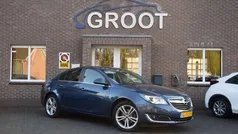Blauw Gebruikt 2015 Opel Insignia Edition Hatchback | € 10.950 (Eerlijke prijs)