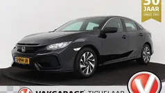 Zwart Gebruikt 2019 Honda Civic Comfort Hatchback | € 15.899 (Eerlijke prijs)