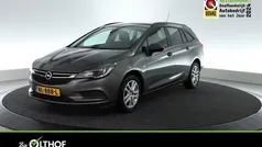 Grijs Gebruikt 2017 Opel Astra Edition Stationwagen | € 11.850 (Eerlijke prijs)