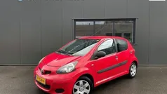 Gebruikt 2012 Toyota Aygo Hatchback | € 2.995 (Goede deal)