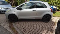 Grijs Gebruikt 2008 Toyota Yaris Hatchback | € 1.499 (Goede deal)